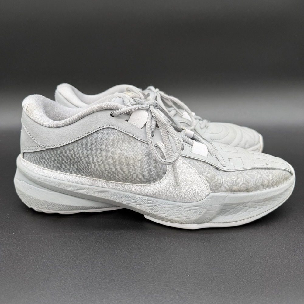 NIKE ZOOM FREAK 5 TB WOLF GRAY/WHITE  - Women's 8‎ [DZ2946-002]